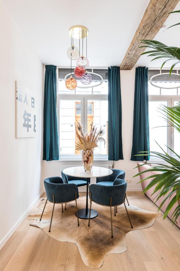 Beautiful Appartment In The Heart Of แอนต์เวิร์ป ภายนอก รูปภาพ